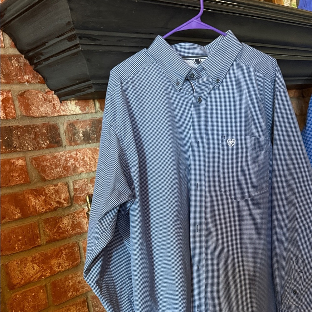 Ariat Men's Navy Checkered Dress Shirt